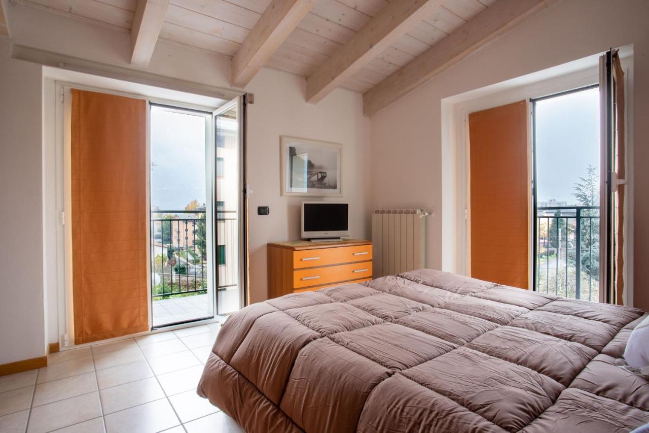 Casa Vacanze Valeria ซอนดริโอ ภายนอก รูปภาพ