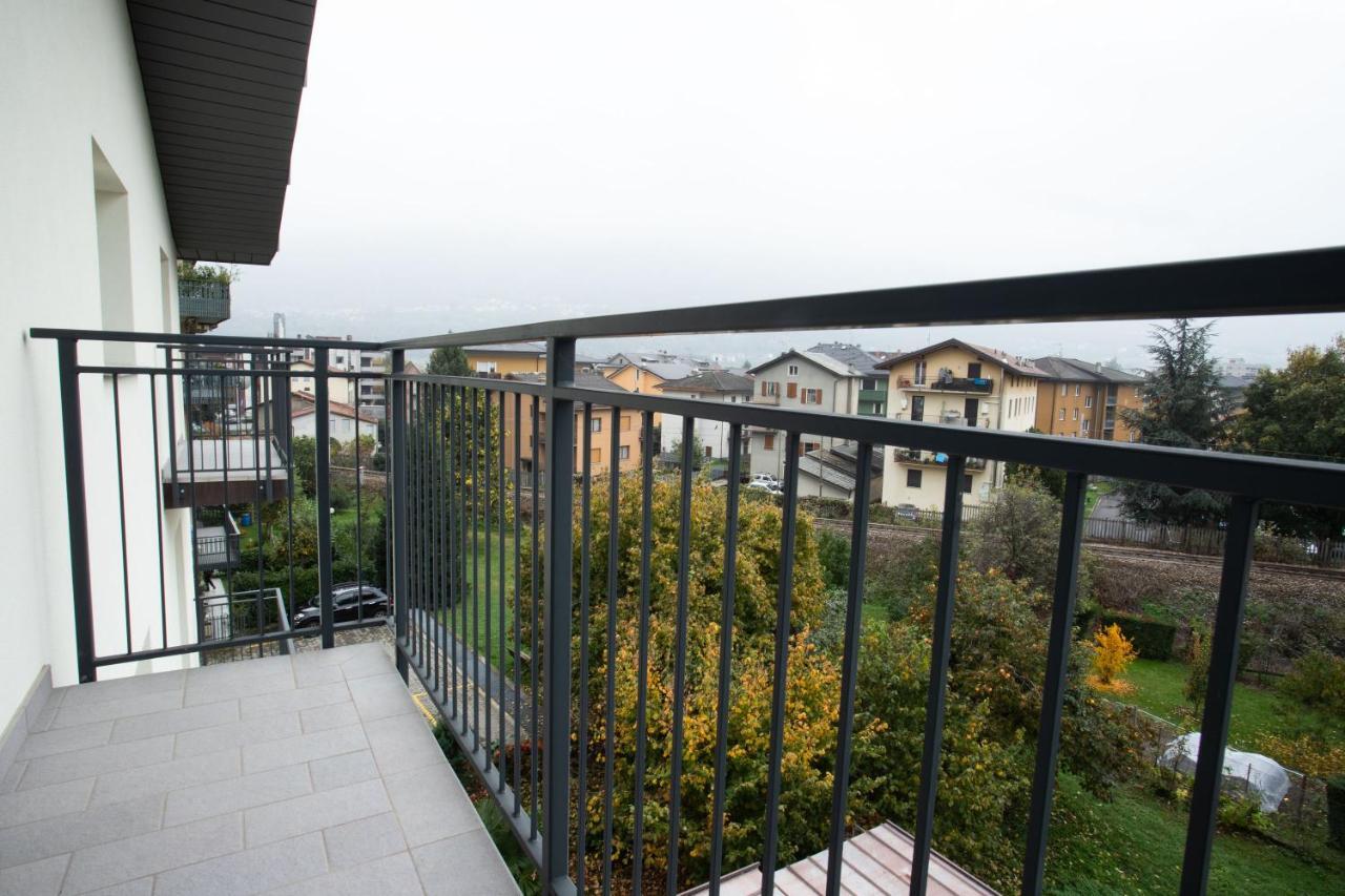 Casa Vacanze Valeria ซอนดริโอ ภายนอก รูปภาพ