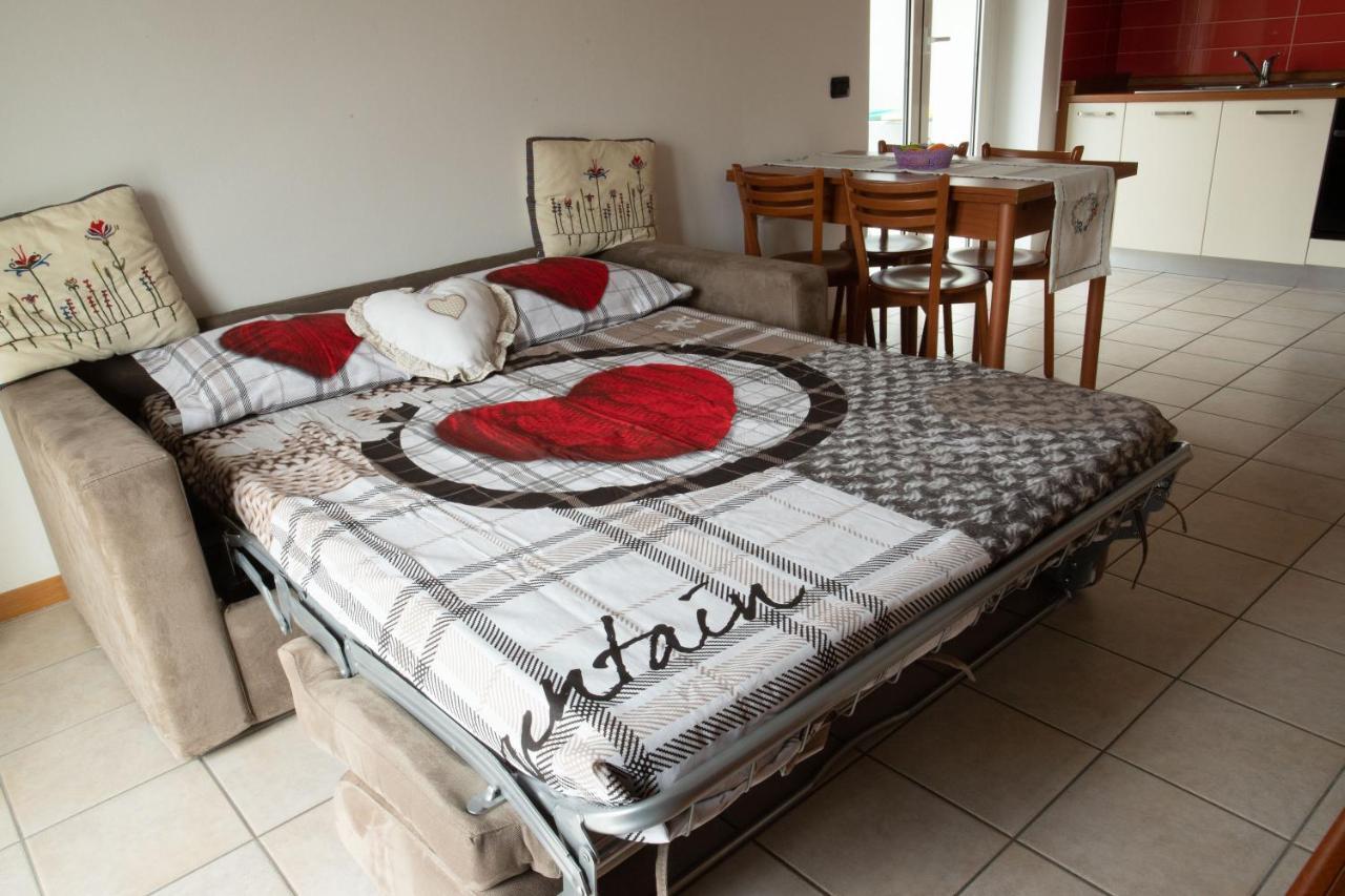 Casa Vacanze Valeria ซอนดริโอ ภายนอก รูปภาพ