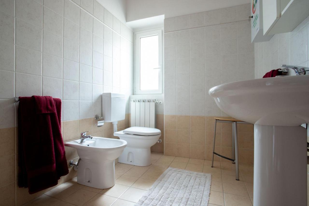 Casa Vacanze Valeria ซอนดริโอ ภายนอก รูปภาพ