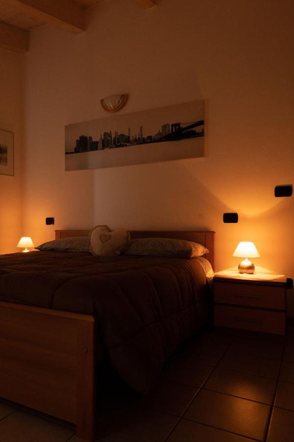 Casa Vacanze Valeria ซอนดริโอ ภายนอก รูปภาพ