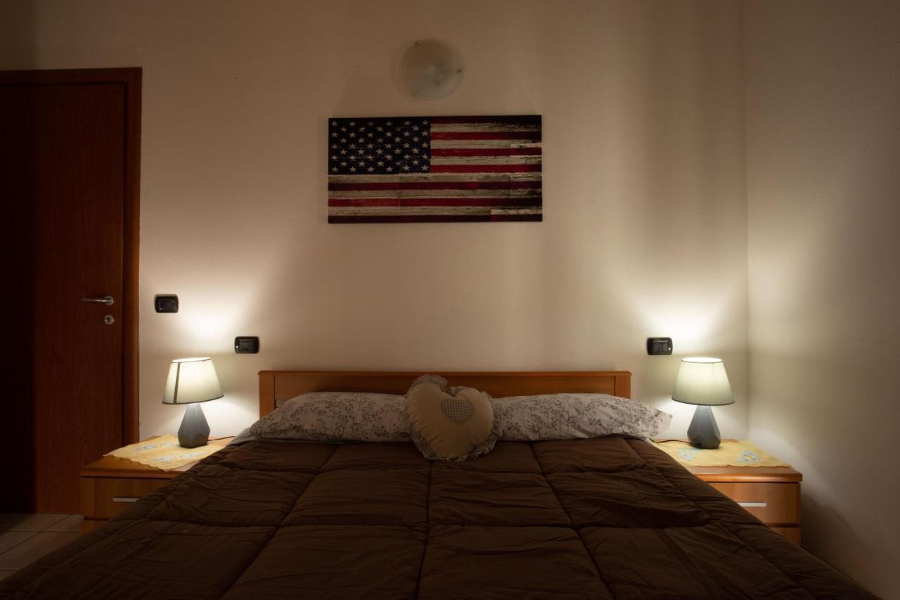 Casa Vacanze Valeria ซอนดริโอ ภายนอก รูปภาพ