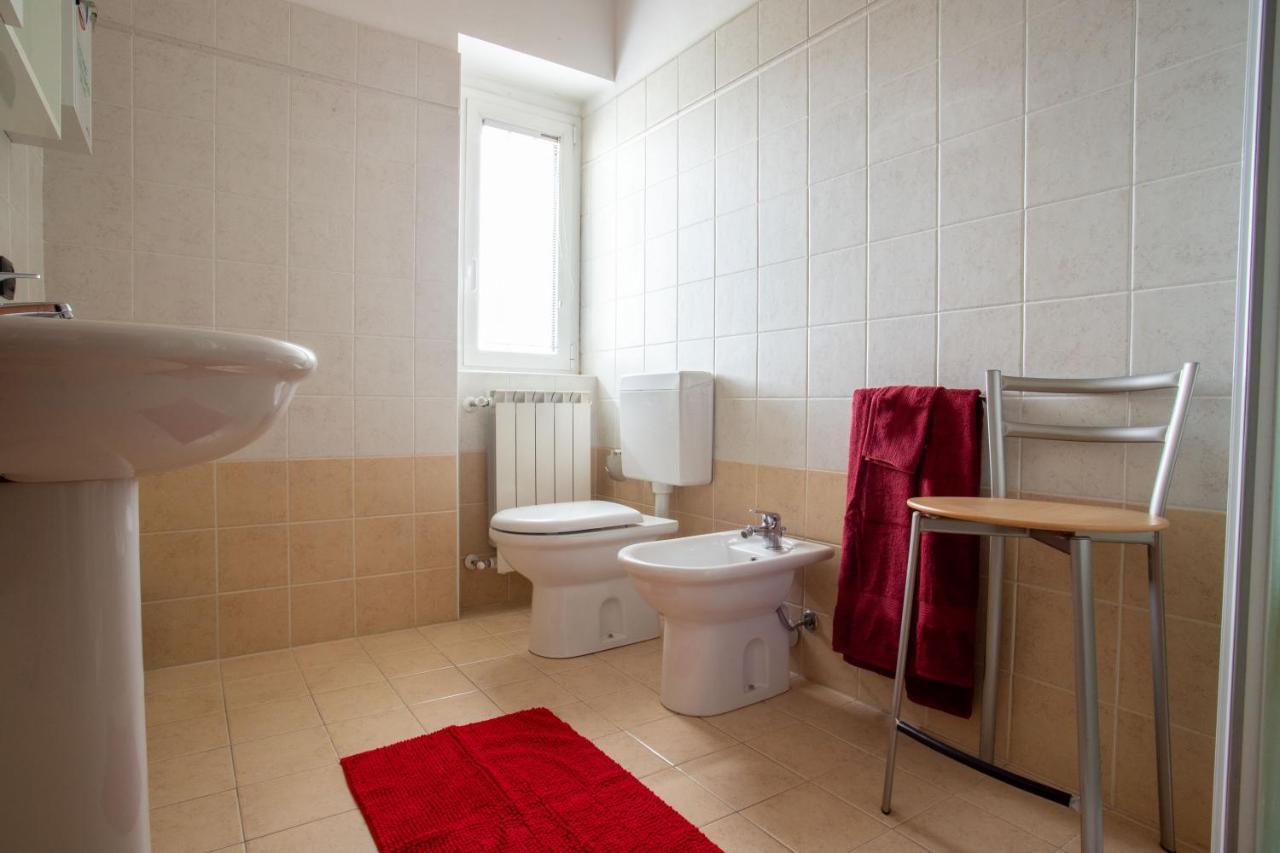 Casa Vacanze Valeria ซอนดริโอ ภายนอก รูปภาพ